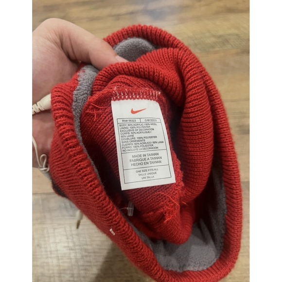 NEW Vintage Y2k Nike Audio Headphones Beanie Red‎ 2000s Techwear *Works* NWOT - Picture 5 of 6